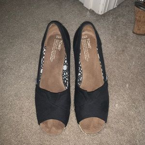 Toms Heels